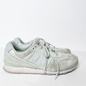 New Balance 696 Khaki Leather Suede Mint Green Sneakers Size 7.5 Women’s